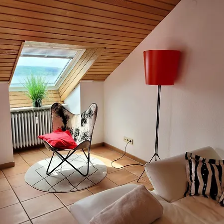 Mit Seeblick Und Dachterrasse In דירה