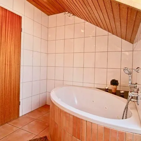 Mit Seeblick Und Dachterrasse In דירה *