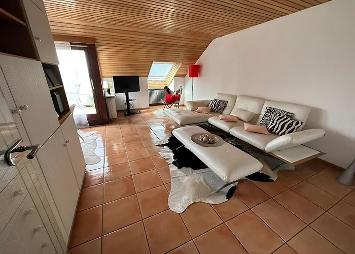 Appartement Mit Seeblick Und Dachterrasse In *