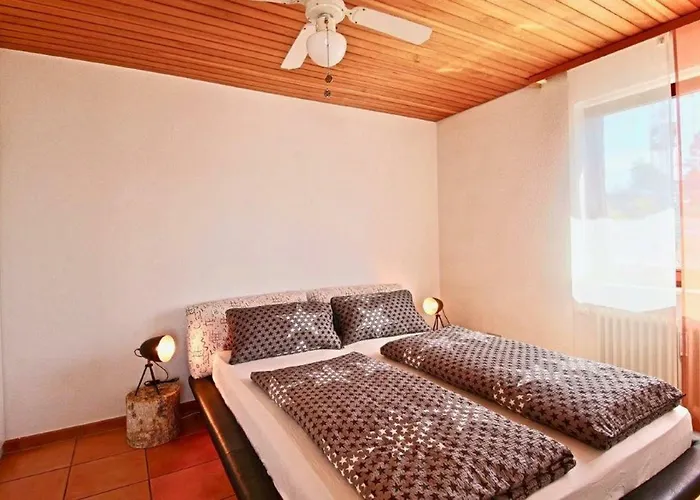 Mit Seeblick Und Dachterrasse In Appartement *